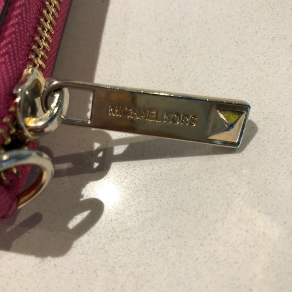 Michael kors wallet - Picture 4 of 5